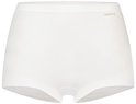 Witte dames short met Ten Cate merklogo op de tailleband.