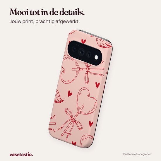 Roze hoesje met hartlolly-patroon. Tekst: Mooi tot in de details. Jouw print, prachtig afgewerkt.
