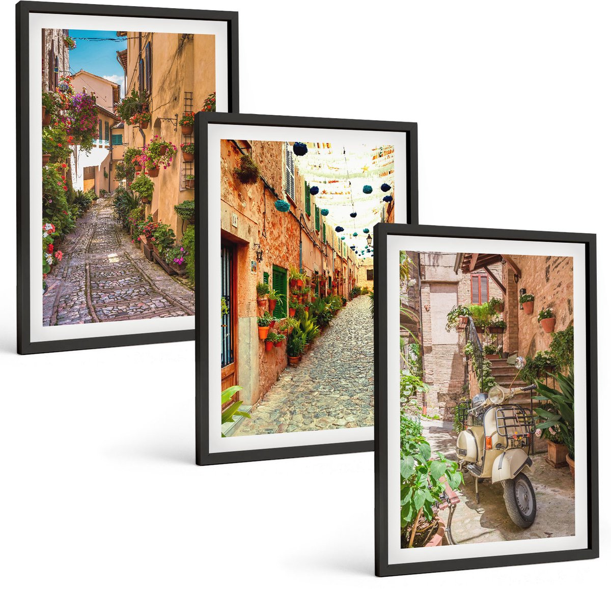Coloray 3-Delige Schilderij Set - Sfeervolle Straatjes Met Bloemen In Een Italiaanse Ambiance. - 40 x 60 cm - Stijlvolle Muurdecoratie - Slaapkamer - Wanddecoratie