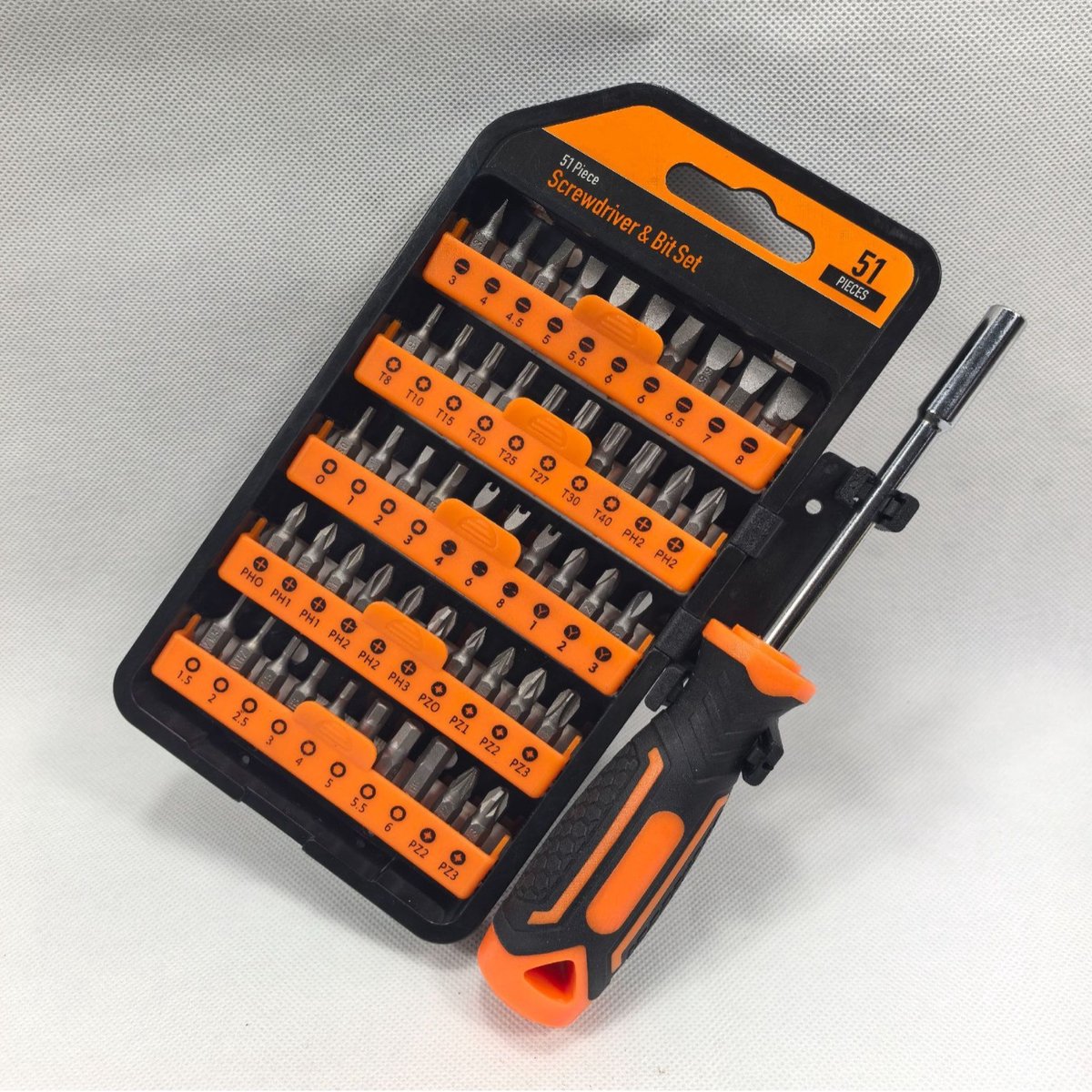 Een set van 51 schroevendraaiers en bits (waaronder vierkante, zeskantige, kruiskop- en driepuntschroevendraaiers en pincetten) - Oranje