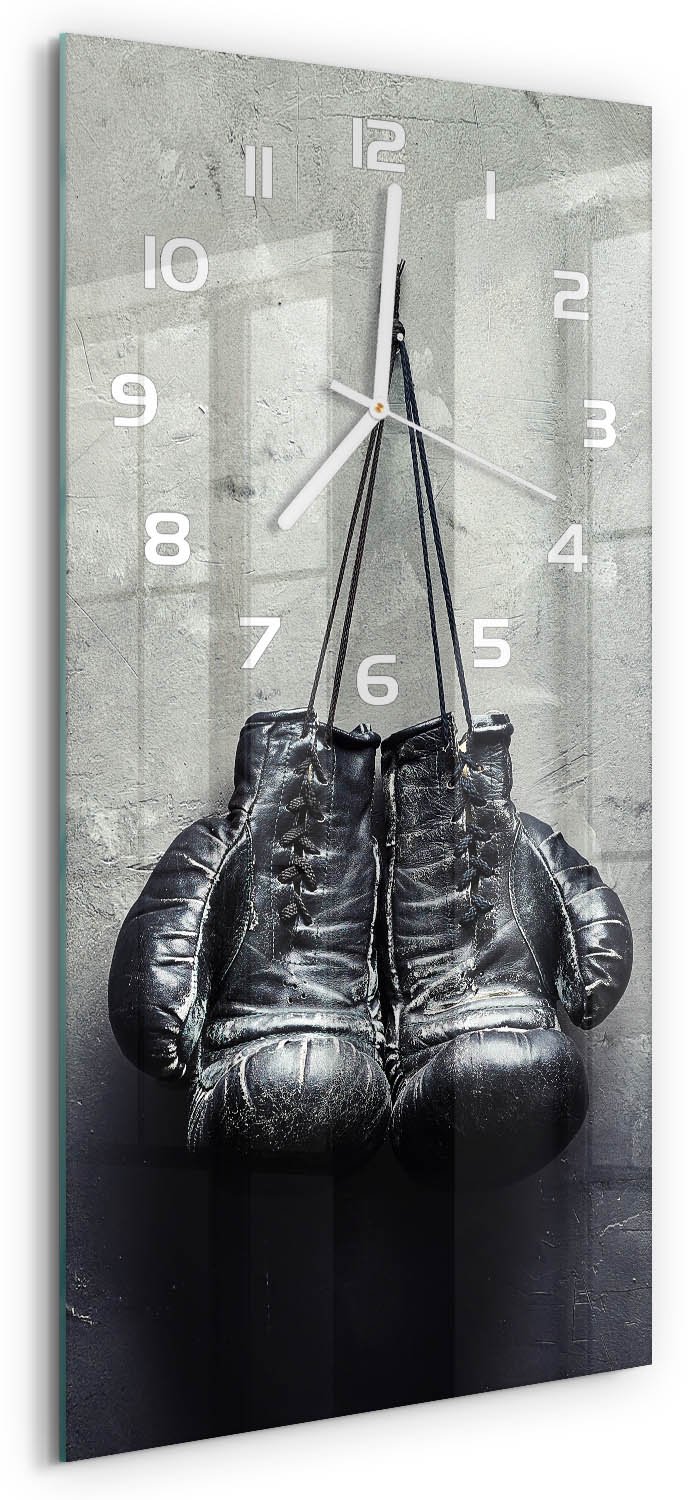Tulup Wandklok - Bokshandschoenen Gekleurde Glazen Klok - 30x60 cm - Zwart-wit Glazen Klok Met Print - Witte handen - Rechthoekige Klok - Moderne Wandklok Glas - Wandklok Glas Decoratie