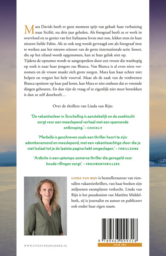 Achterzijde van het boek Gouden uur, met een synopsis, citaten van recensenten en een foto van auteur Linda van Rijn.