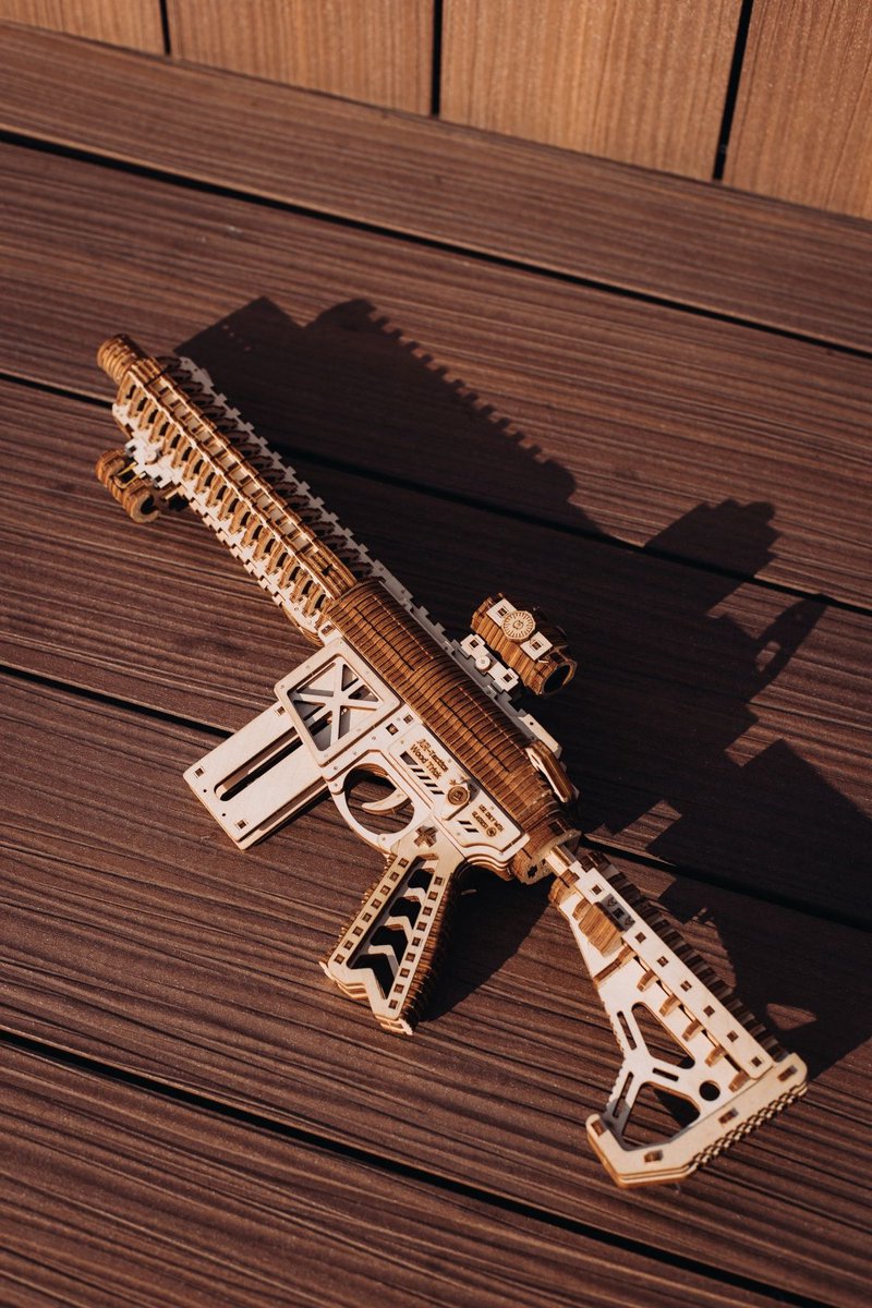 Wood Trick – Modelbouw 3D houten puzzel – Aanvalsgeweer - Assault Gun AR-T (WDTK057) – 496 stuks - Geen lijm noch verf nodig! — afbeelding 10