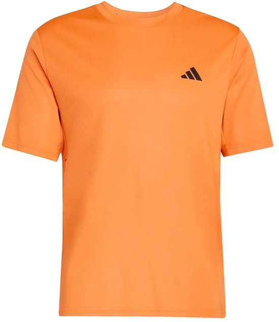 Oranje Adidas sport T-shirt met korte mouwen en zwart Adidas logo op de borst.