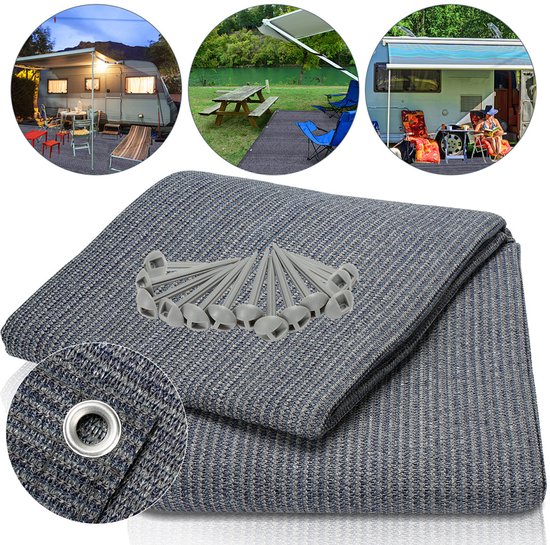 Blauw-grijs gaas, opgevouwen, met grondpennen, voor caravan en camper.