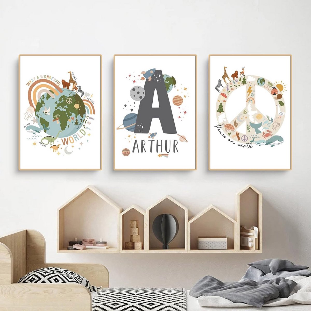 Set van 3 Kinderkamer Posters: Ruimte, Raket en Alfabet ABC Muurkunst