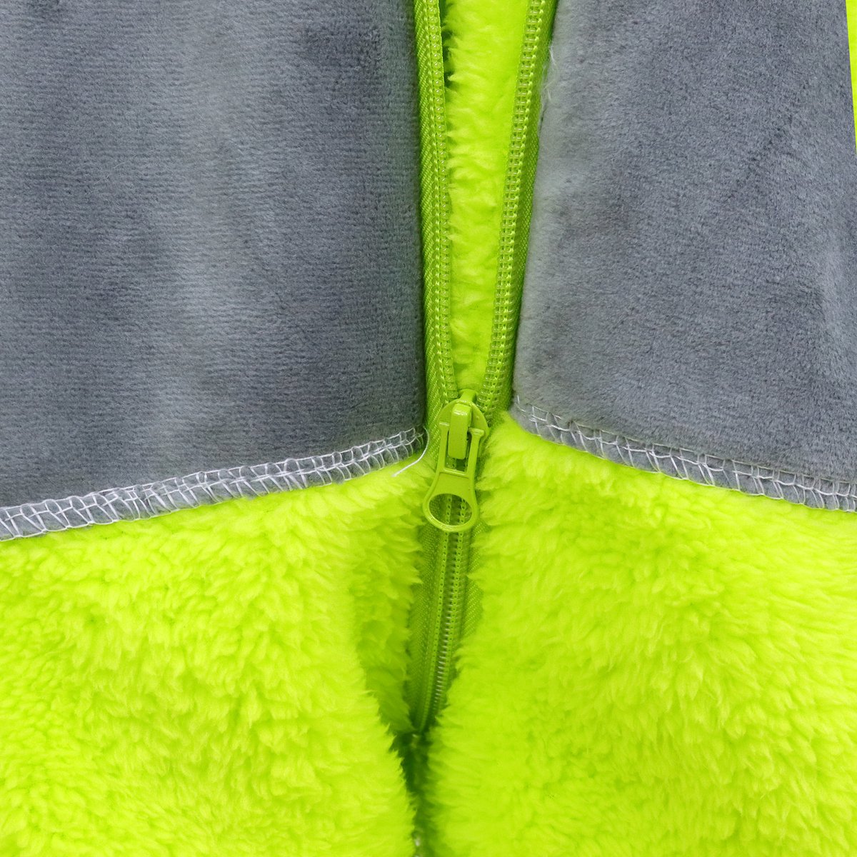 JOYAKIDS® Tele Onesie Kinderen | Groen Verkleedkostuum Kids | Carnavalskleding Jongens & Meisjes | Verkleedkleren Meisje Jongen | Pyjama | Tubbie Kostuum Kind | Carnaval kleding | Verkleedkleding | Verkleed als Dip | Groepskostuum | — afbeelding 4