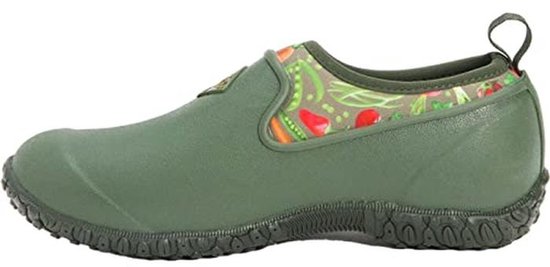 Groene instaplaars met groente-print aan de bovenrand.