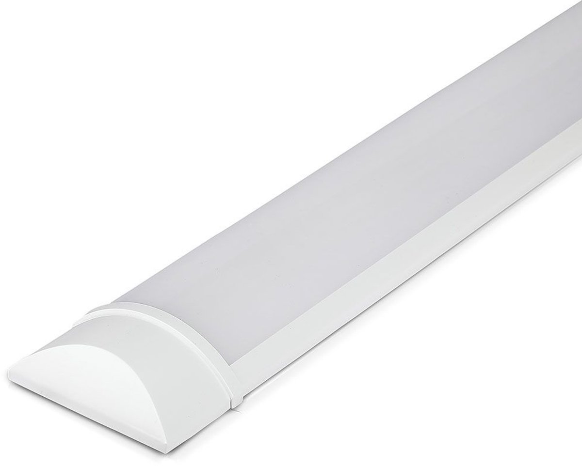 HOFTRONIC – LED Batten 60cm rechthoekig – 18W 2520 lumen – Warm wit 3000K – Flikkervrij – Polycarbonaat – IP20 – Niet dimbaar – Plafondverlichting – Inclusief bevestigingsmateriaal