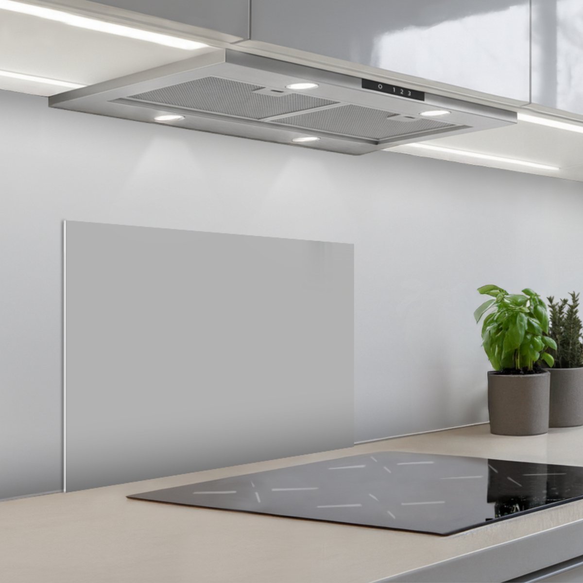 KitchenYeah Spatscherm 60x45 cm Zelfklevende achterwand Grijs Effen print Keuken muurbeschermer Spatwand fornuis