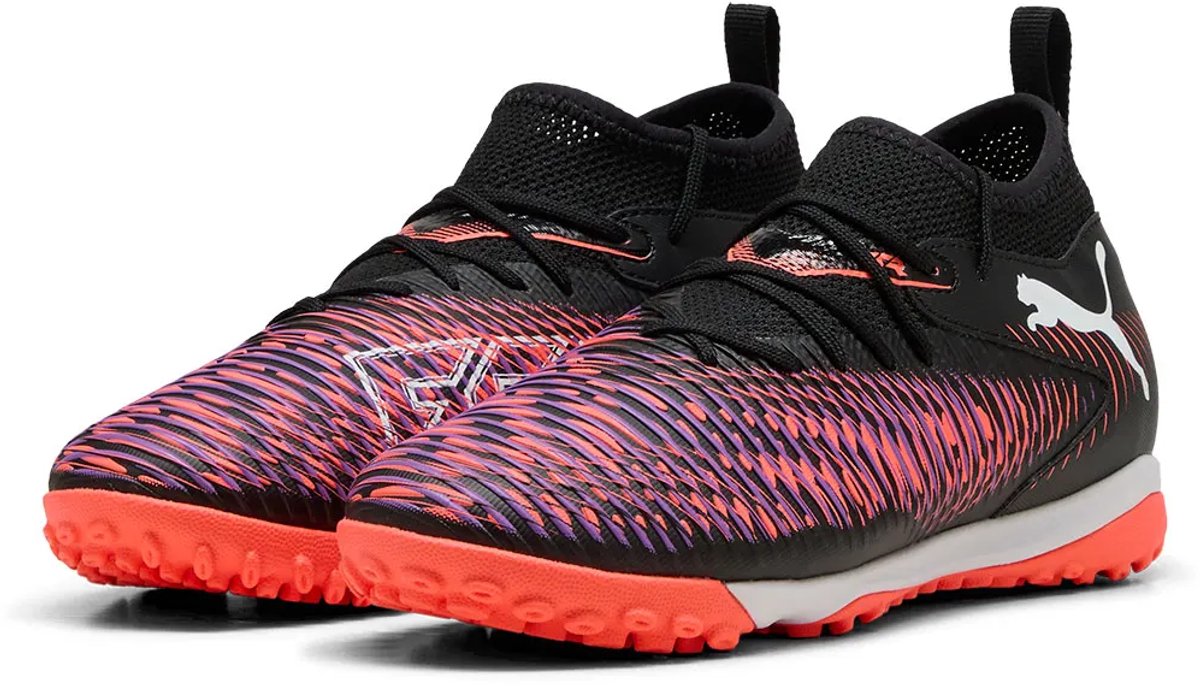 Zwarte Puma FUTURE 8 MATCH Jr. voetbalschoenen met kleurrijke mesh bovenwerk en gripnoppen, maat EU 35.