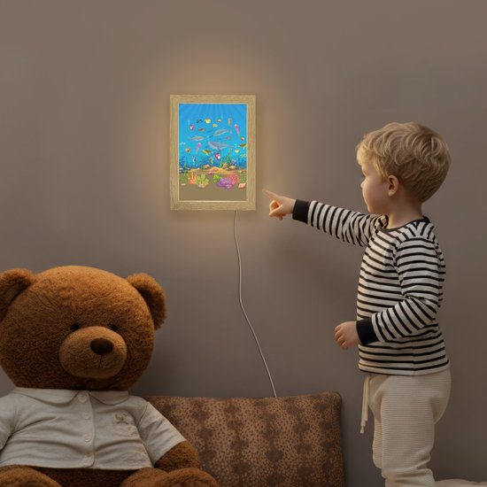 Nachtlampje 15x20 cm - Kinder lampje - Zeedieren - Onderwaterwereld - Oceaan - Onderwater - Tafellamp kinderkamer - Slaapkamer lamp - Bedlamp kinderen - Kinderlampje stopcontact - Wandlamp babykamer - Nachtlampjes van OnlyWow — afbeelding 5