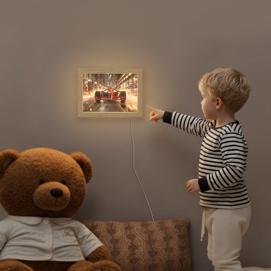 Nachtlampje 20x15 cm - Kinder lampje - Racen - Auto - Race - Goud - Jongens - Tafellamp kinderkamer - Slaapkamer lamp - Bedlamp kinderen - Kinderlampje stopcontact - Wandlamp babykamer - Nachtlampjes van Merkloos — afbeelding 5