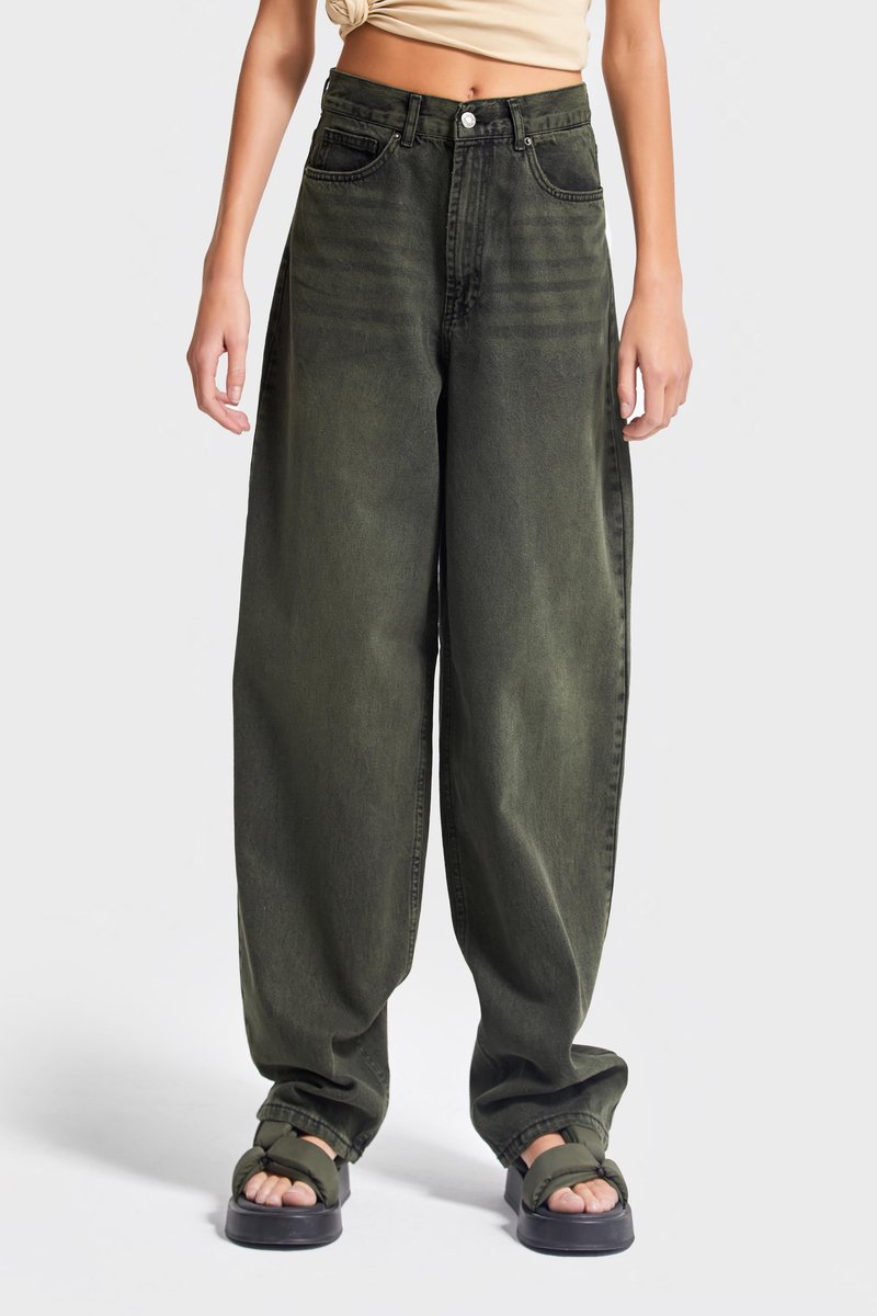It's Basic - IVY Skater Mid Rise Jeans - Khaki