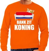 Koningsdag sweater / trui bank zit Koning oranje voor heren - Woningsdag - thuisblijvers / Kingsday thuis vieren M