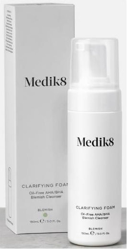 clarifying foam medik8