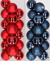 32x stuks kunststof kerstballen mix van rood en donkerblauw 4 cm - Kerstversiering
