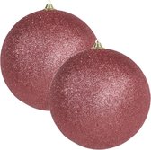 2x Grote koraal rode glitter kerstballen 18 cm - hangdecoratie / boomversiering glitter kerstballen