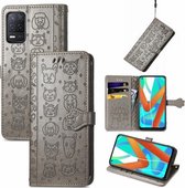 Voor OPPO Realme V15 5G Leuke Kat en Hond Reliëf Horizontale Flip Lederen Case met Houder & Kaartsleuven & Portemonnee & Lanyard (Grijs)