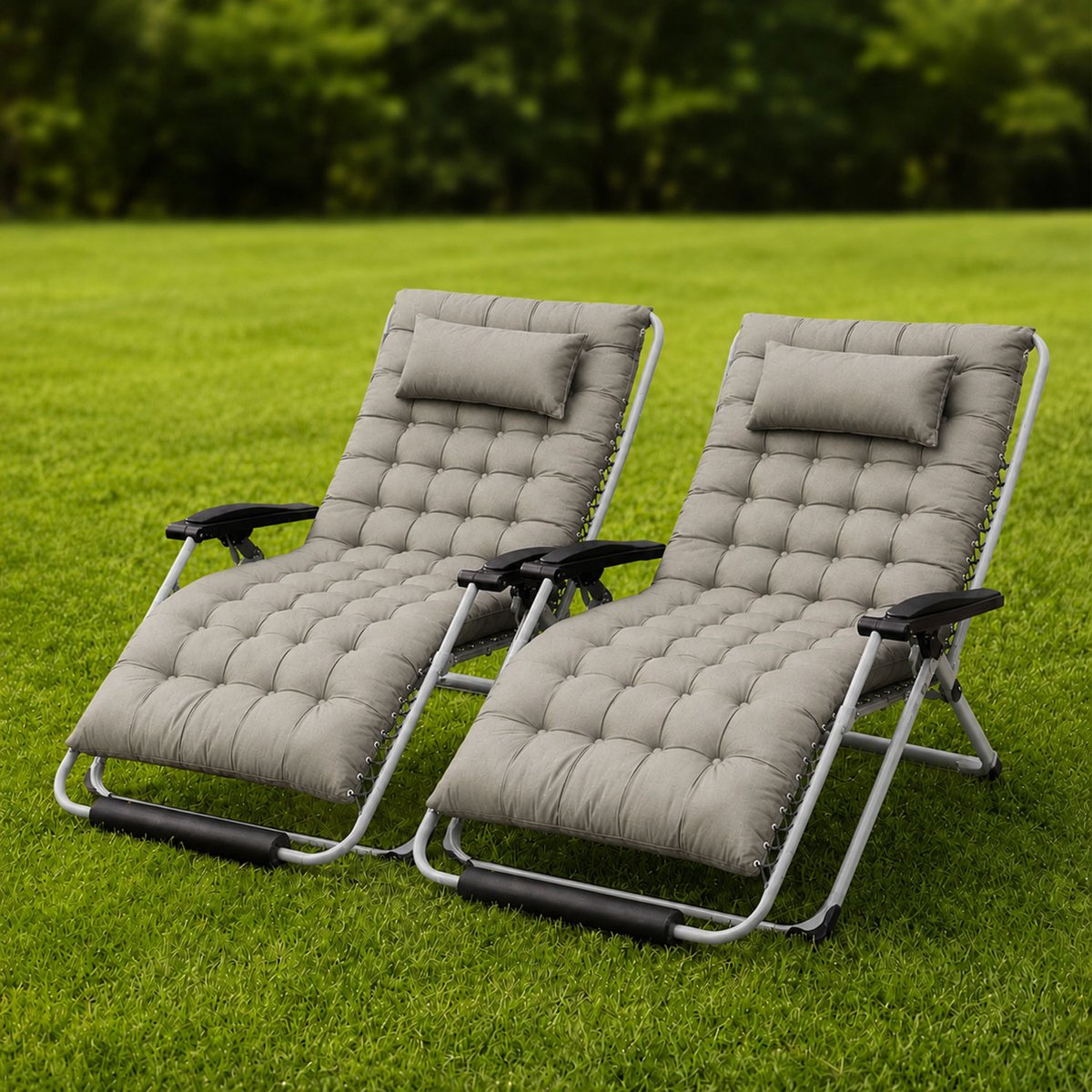 FlinQ 2x XL Relax Tuinstoelen Cloud Comfort Deluxe - Verstelbare Zero Gravity Relaxstoel - Extra breed - Extra dikke kussens - Hoofdkussen & Bekerhouder/Tafeltje - Ligstoel - Tuinmeubelen - Ideale Campingstoel - Ook voor Tuin of Balkon thumbnail 4