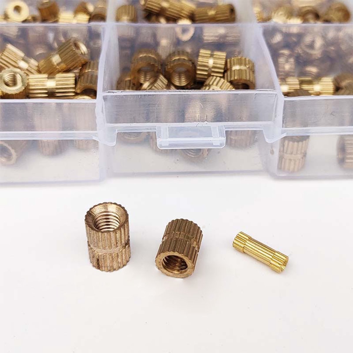 Messing Insert Moeren Set 360-delig M2 M3 M4 M5 – Brass Knurl Nuts in Opbergdoos