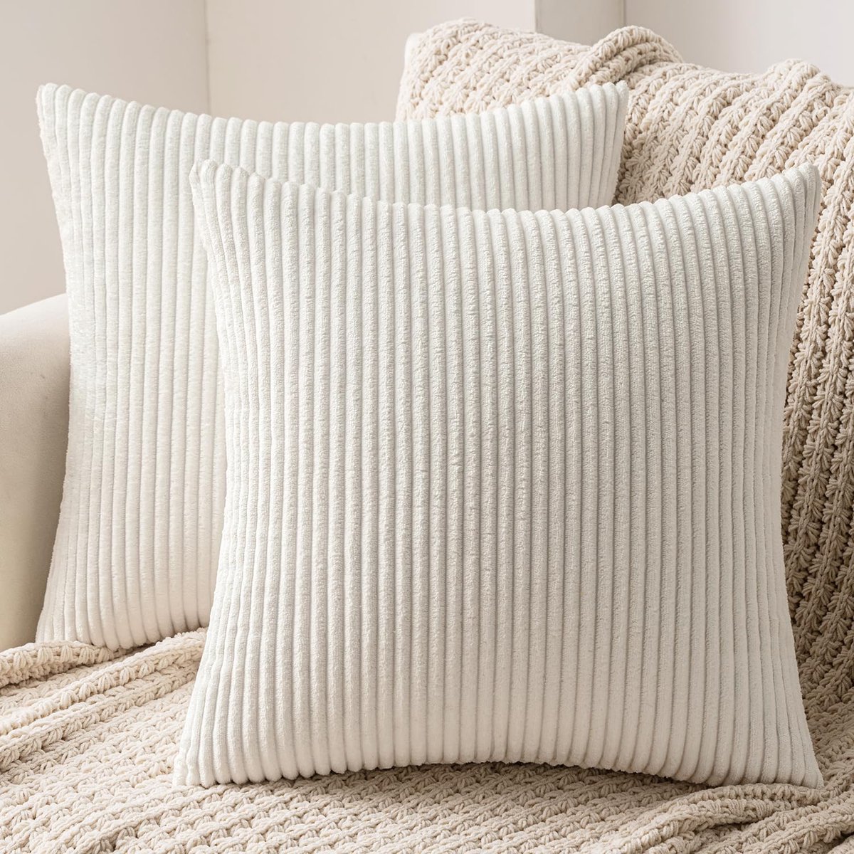 Set van 2 kussenhoezen, corduroy, decoratieve kussenslopen, met verborgen ritssluiting, 45 x 45 cm, helderwit