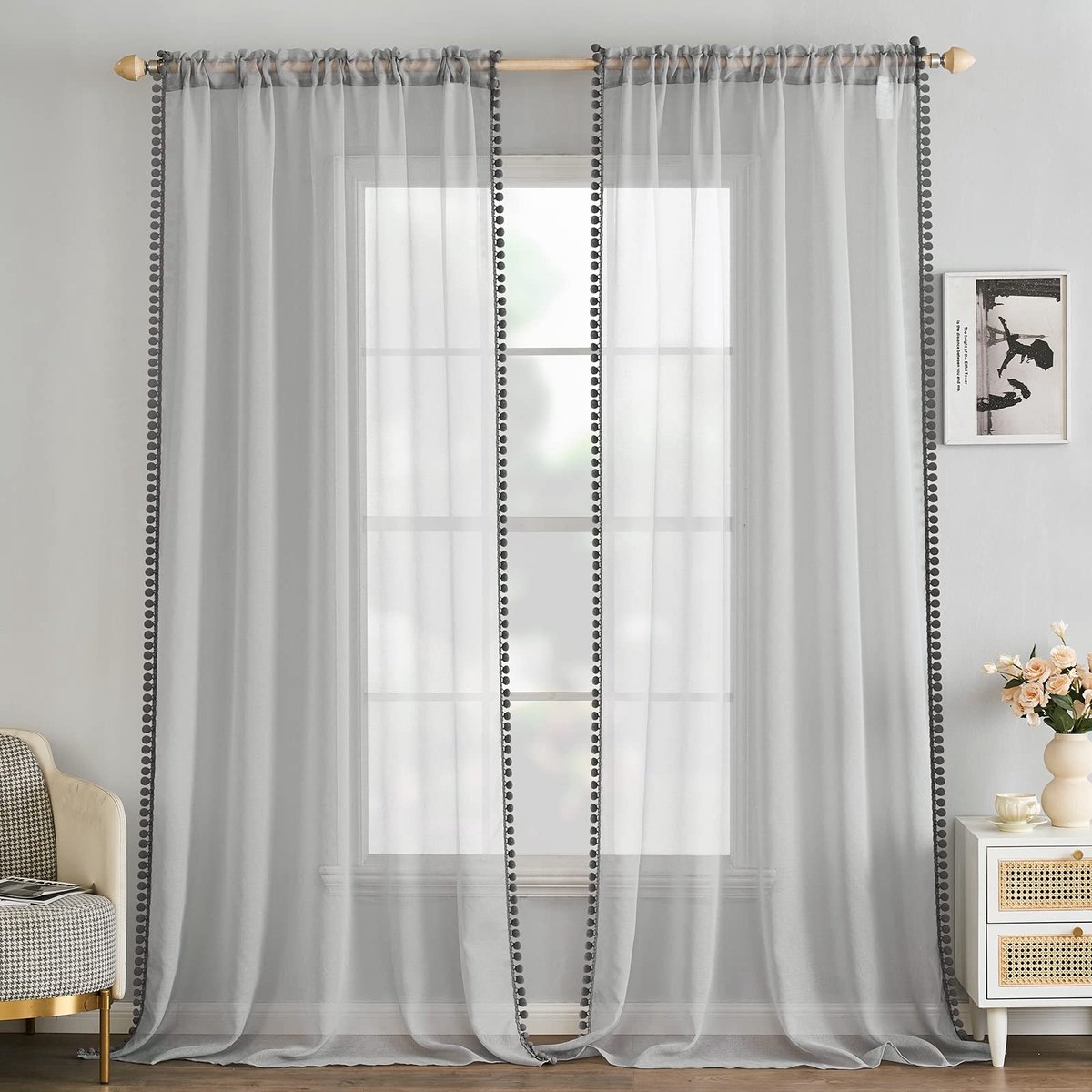 Gordijnen met Pompons-Hübsche Grijs Transparent Gordijnen voor Kinderzimmer Mädchen, 2 Stücke Gordijn met Pompons met Stangendurchzug Durchsichtig Gordijn met Bommeln, Elk H 260 X B 140cm
