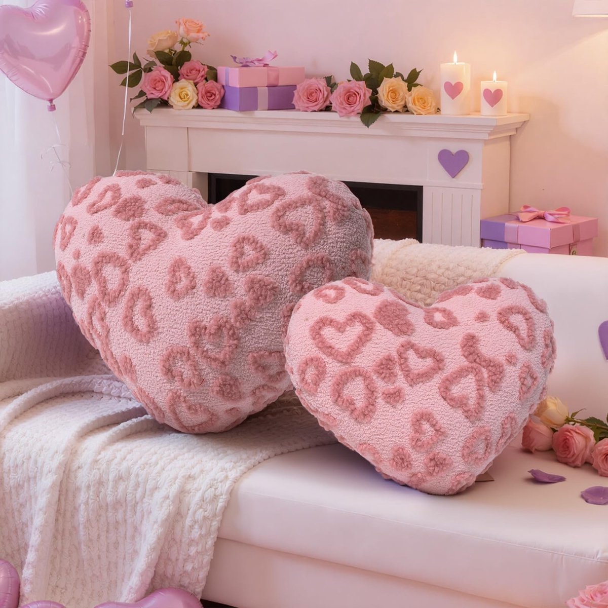 Omgoods - Set van 2 Hartvormige Pluche Kussens voor Decoratie