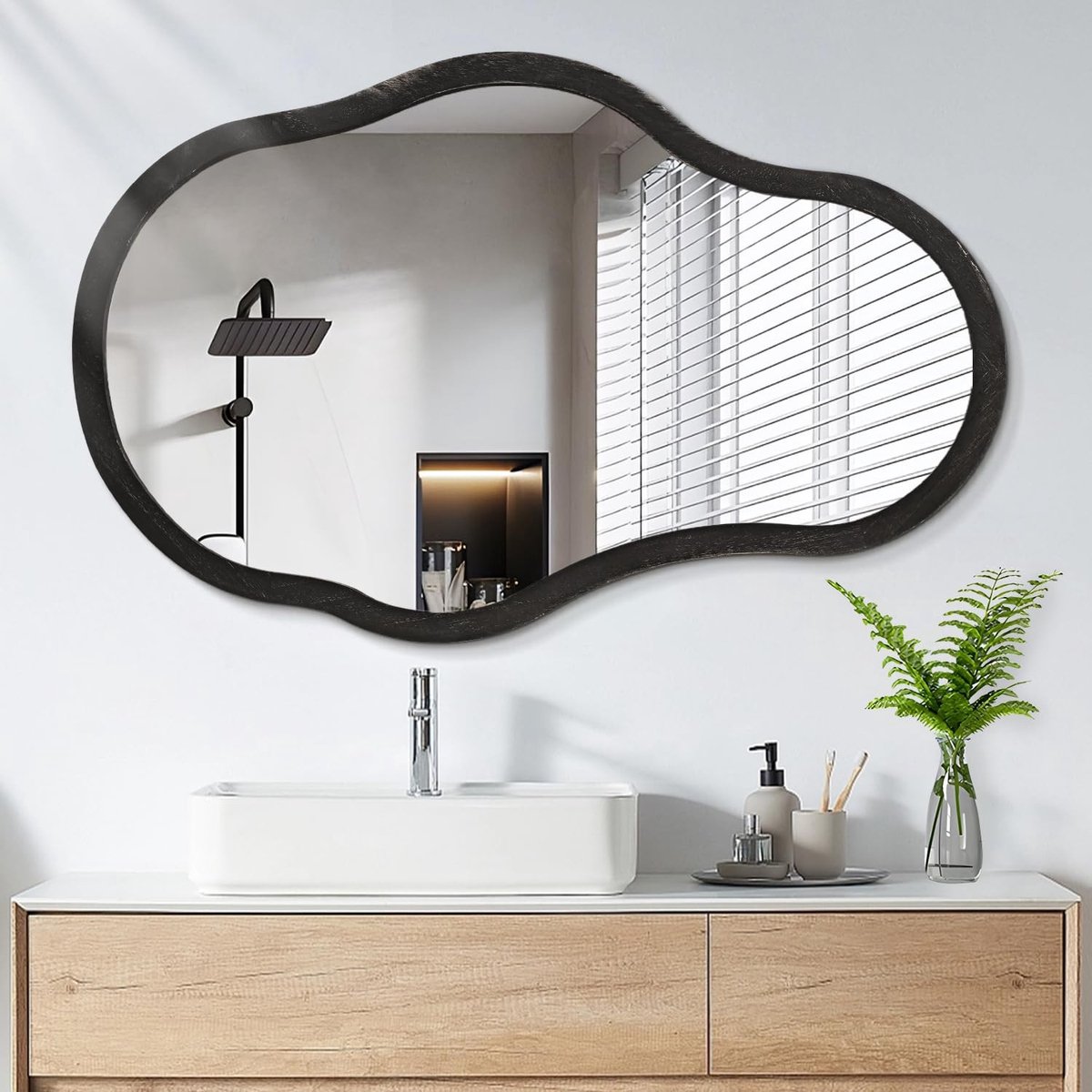Omgoods - Uniek Asymmetrisch Wandspiegel met Houten Frame