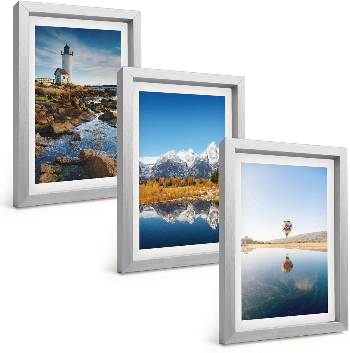 Tulup 4-Delige Schilderij Set - Uitzicht op de natuur met een vuurtoren, bergen, een meer en een ballon. - 20 x 30 cm - Moderne Wanddecoratie - Slaapkamer - Woonkamer Decoratie