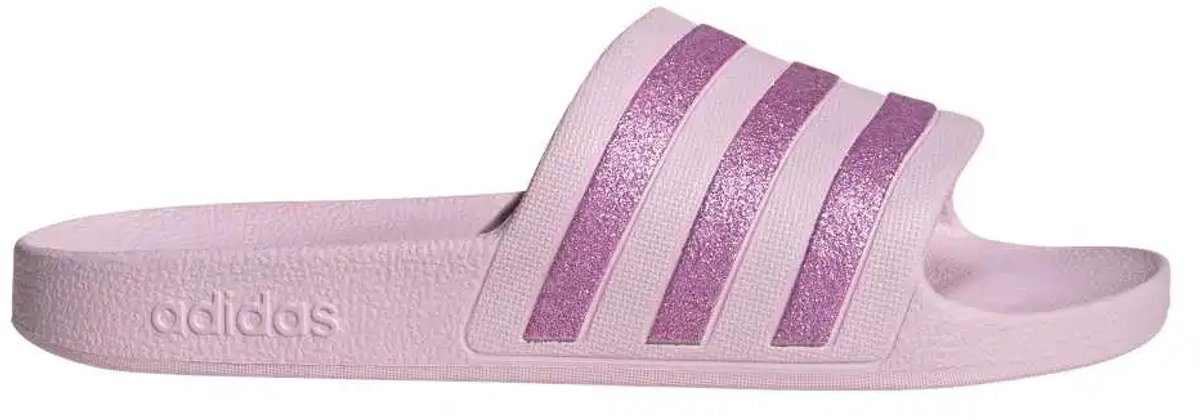 Adidas adilette aqua in de kleur . Roze
