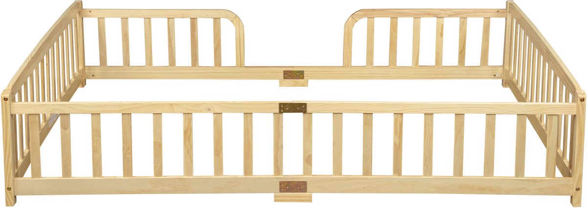 Montessori Bed - Vloerbed - Kinderbed Met Hekje - Peuterbed - Grenenhout - Middeningang - Veilig - Stevig - Slaapkamer - 140x200 cm - 1 Stuk - Natuur