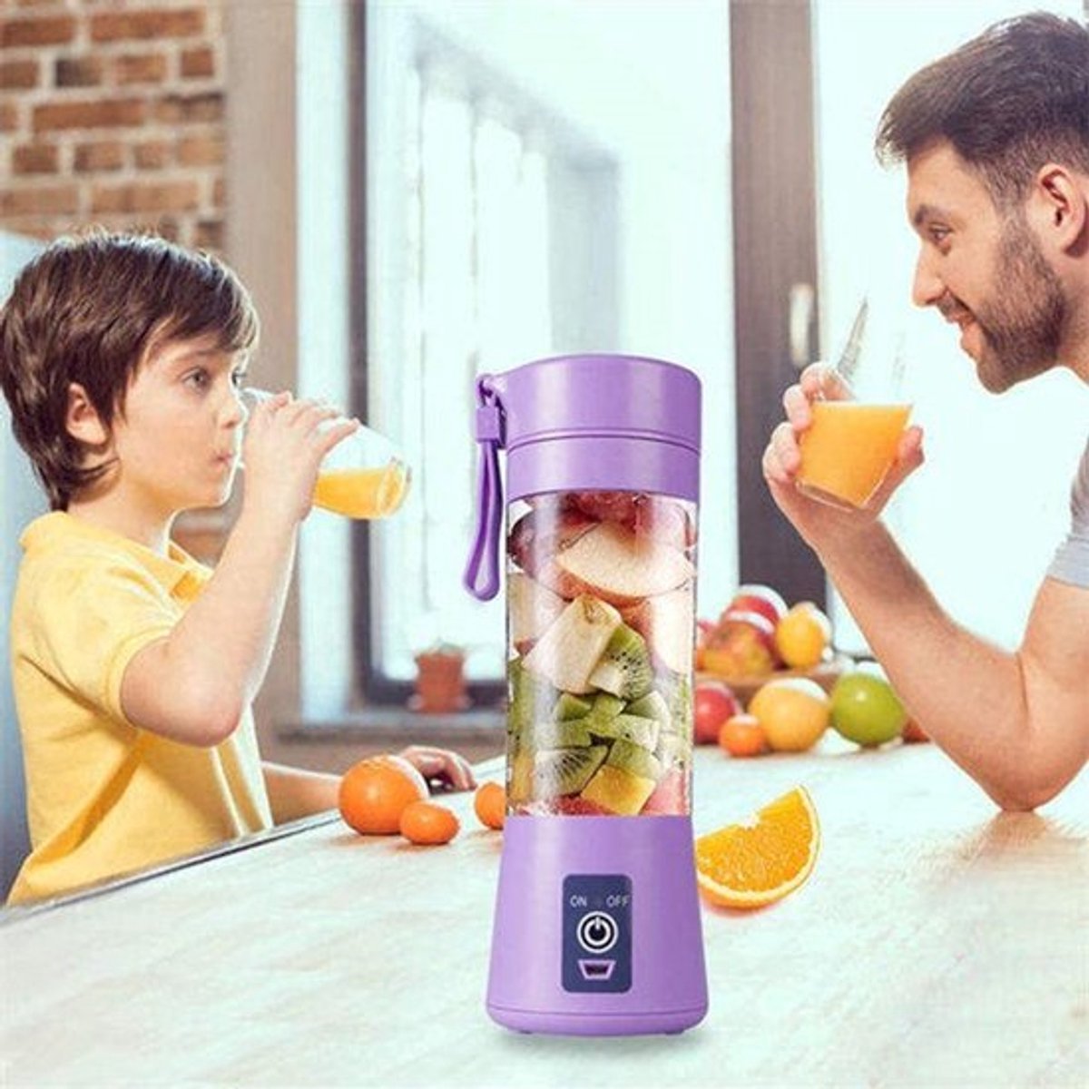 Draagbare blender, persoonlijke mini-sapcentrifuge met zes messen, USB-oplaadbare sapbeker voor thuis/kantoor/buiten (blauw)