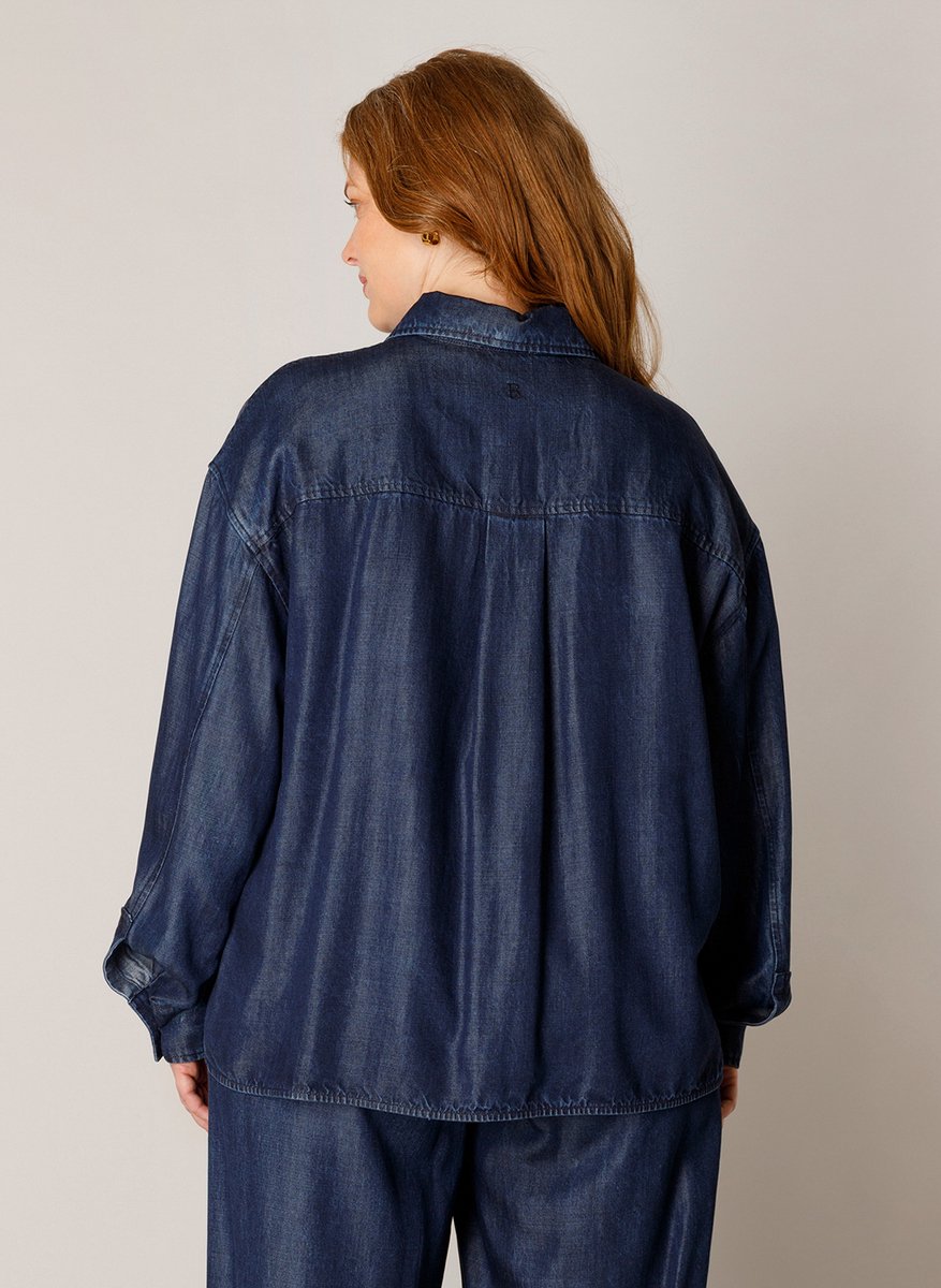 BASE LEVEL CURVY Bella denim Tops - Mid Blue - maat 5(58/60)