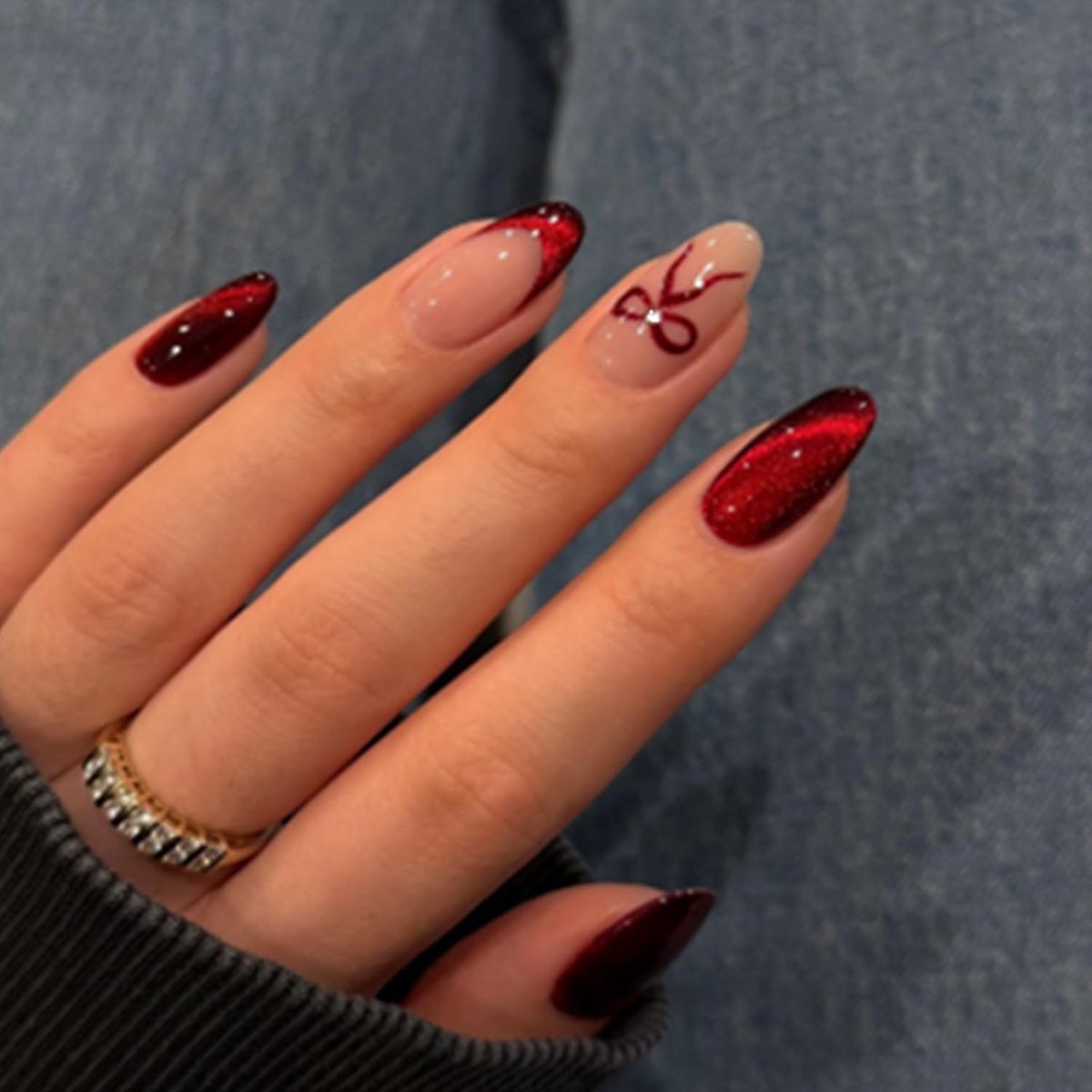 Solidchoice - 24 Stuks Amandelvormige Nepnagels Rood met 3D Strass Ster