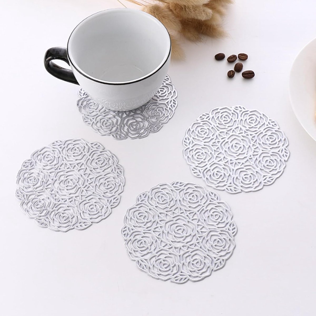 Ronde placemats 38 cm - zilver PVC - hollow design - perfect voor dinertafel - ShopVlot