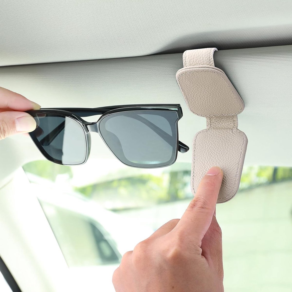 Auto assecoires - Zwart - 10 x 4,5 x 3,8 cm - Leren Magnetische Brillenhouder voor Auto