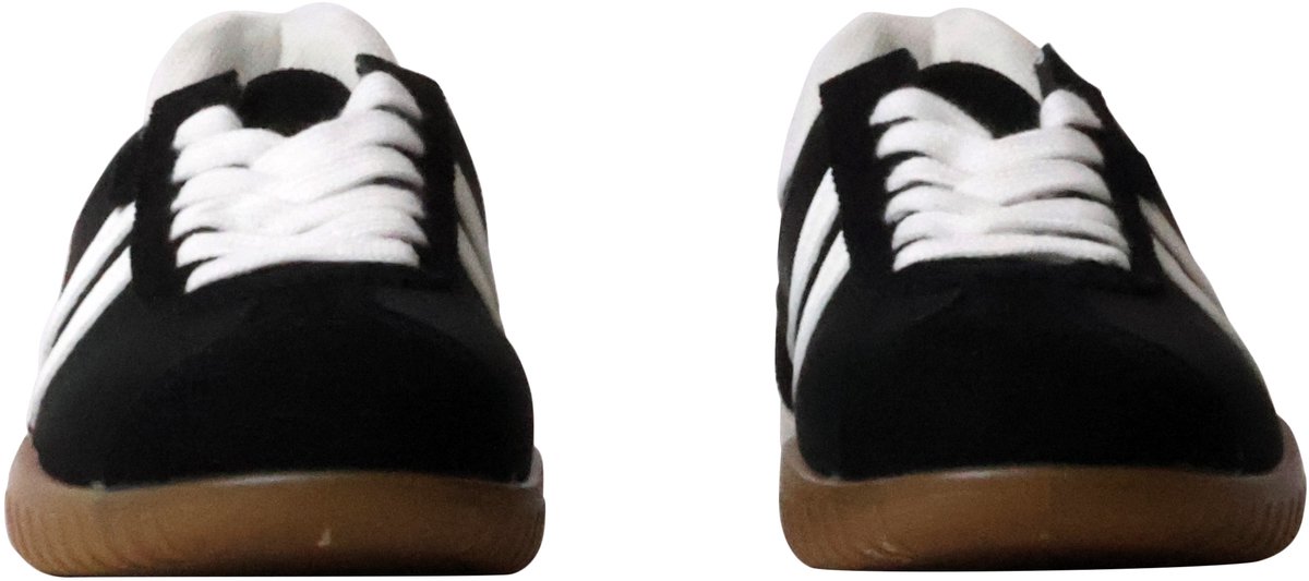 Lage sneakers met veters