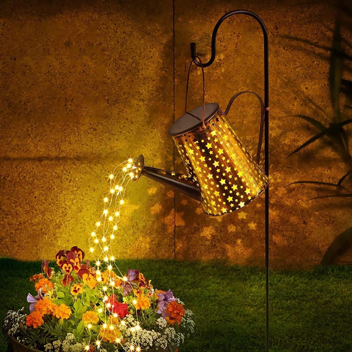 Gieter met Verlichting - Tuindecoratie Solar Lamp - Tuin Verlichten - Waterdicht Metaal - 75 cm - Metaal
