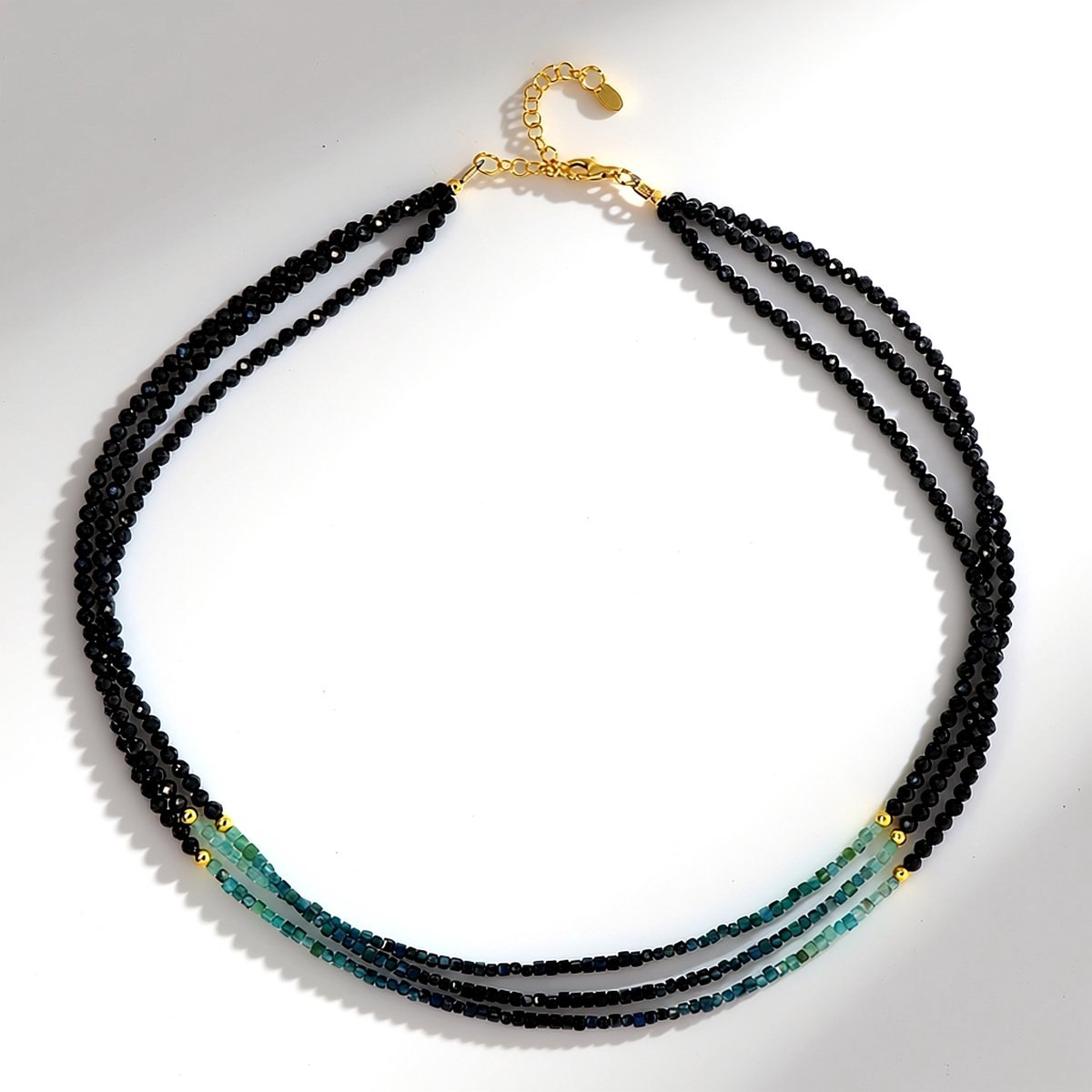 Cavill - 925 Sterling Zilver Halsketting - Verguld - Indigoliet 23 ct & Zwarte Spinel 68 ct - Vierkante Kralen - Modieuze Damesketting