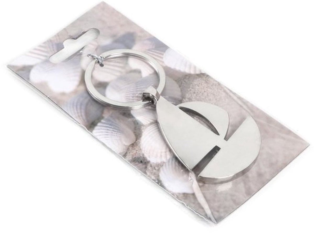 Sleutelhanger Zeilboot - Maritieme Decoratie - Nautisch Cadeau - Strandaccessoire - Houten/Metaal - 4 x 5,5 cm