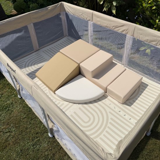 Broyari® Foam Blokken Baby - 5-delige Soft Play Set met Glijbaan - Montessori Speelgoed 1 Jaar - Baby Speelgoed 6 Maanden - Zachte Speelblokken - Klimblokken Baby - Beige van Broyari — afbeelding 2