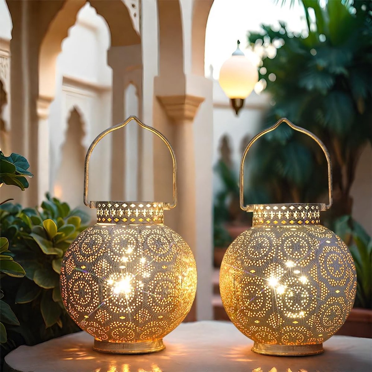 Omgoods - Set van 2 Marokkaanse Stijl Tafel Lampen - Draadloos met LED Fairy Lights