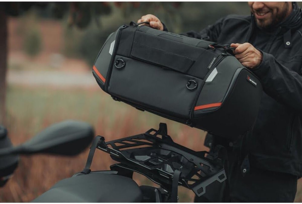 SnelShoppen - Universele Motor Tas - SW-MOTECH Achtertas Pro Rackpack 32-42 Liter - Duurzaam 1680D Ballistisch Nylon - Waterafstotend - Inclusief Moll
