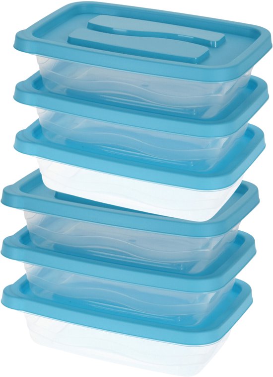 Six boîtes de conservation transparentes empilées avec un motif ondulé et des couvercles bleus.