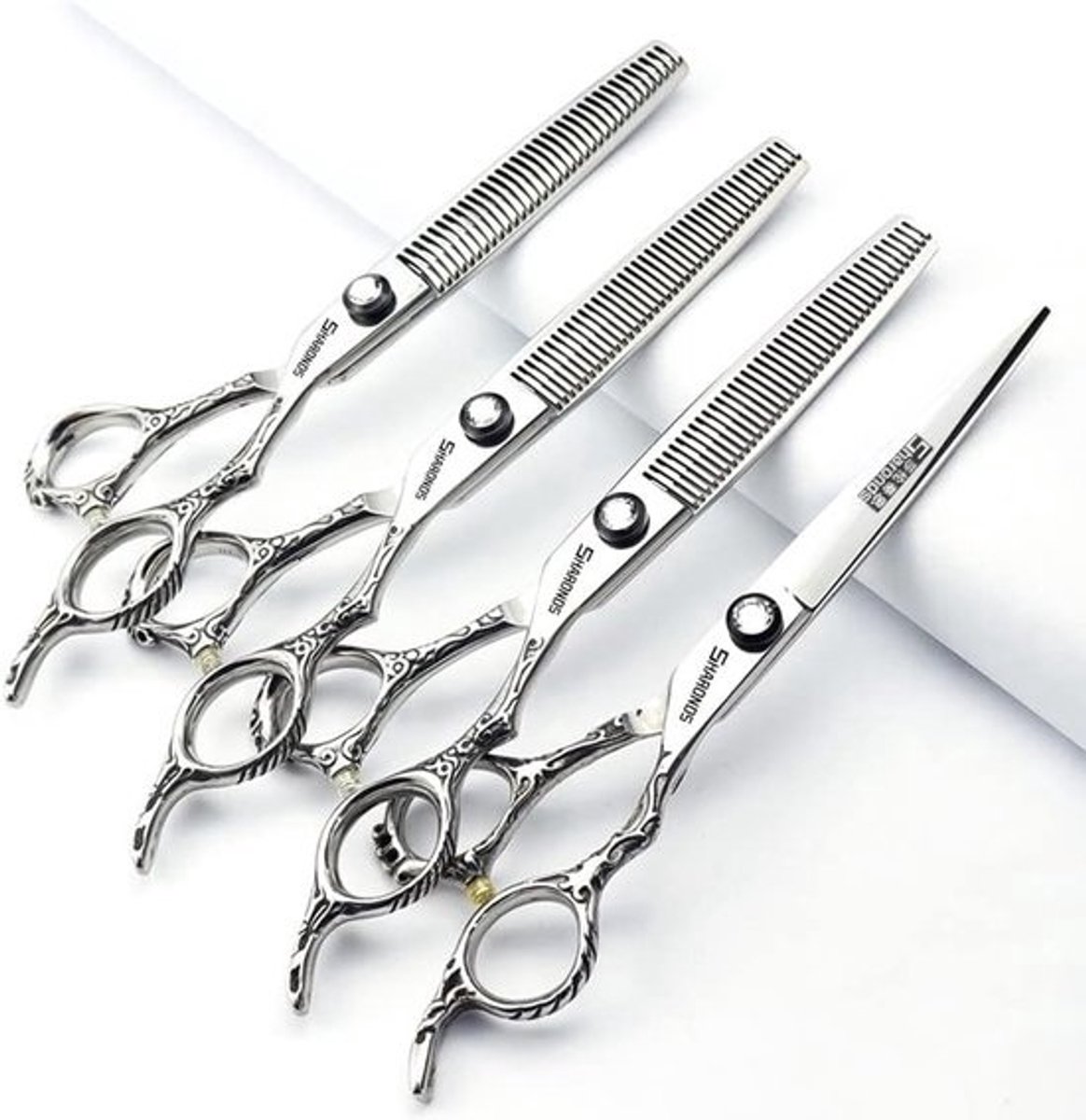 Professionele Kappersset - Scherpe Knippers - Haar Snijden - Ergonomisch Handvat - 6.5 Inch 4 Stuks - Zilver