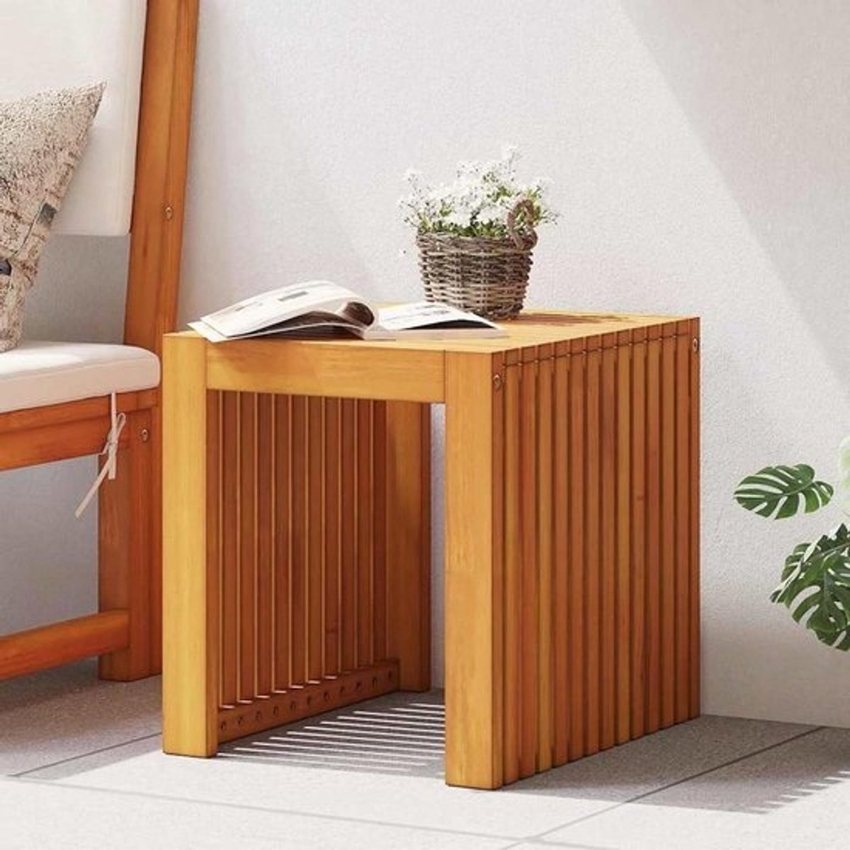 Teakhouten Bijzettafel - Houten Tafel - Buiten Meubilair - Stabiel Design - 43 x 36 x 40 cm - Bruin