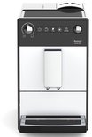 Zwart-witte volautomatische espressomachine met chrome accenten.