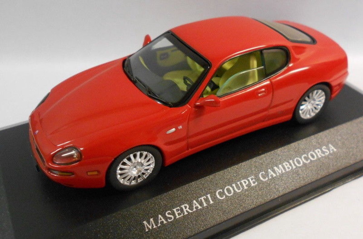 Modelauto Maserati Coupe Cambiocorsa red - Schaal 1:43