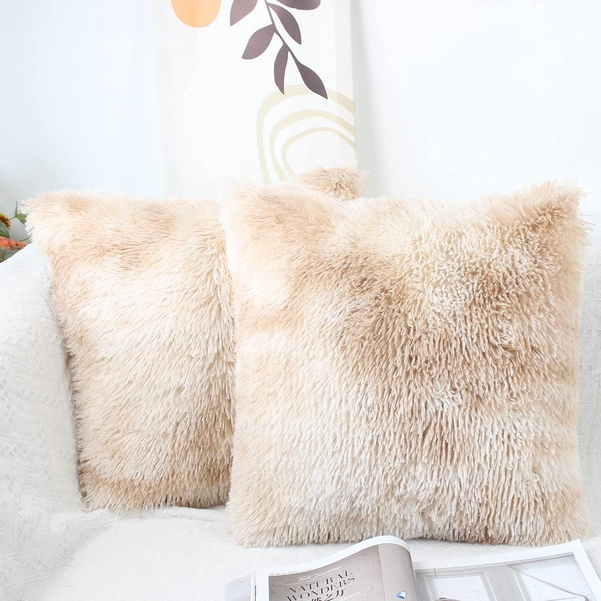 SnelShoppen - Set van 2 Kussenhoezen 45x45 cm Beige Fluffy Faux Fur Kussenhoezen Decoratief Plush Cuddle Kussen voor Bank en Slaapkamer